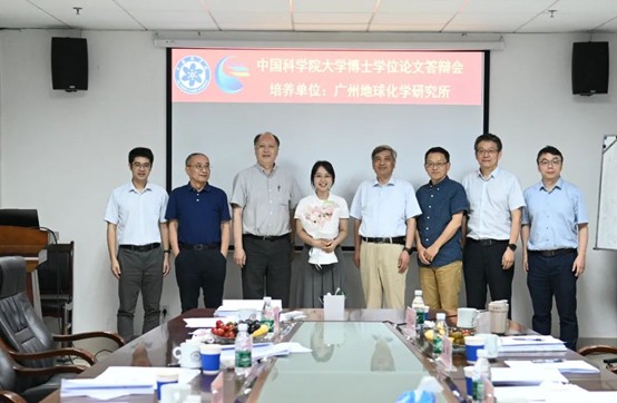 毕业生风采—贺依琳：从“离科学最近的地方”再出发